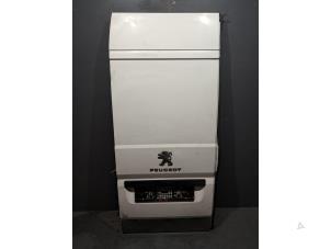 Gebruikte Achterklep deur links Peugeot Boxer (U9) 2.2 HDi 120 Euro 4 Prijs € 242,00 Inclusief btw aangeboden door De Jonghe Recuparts