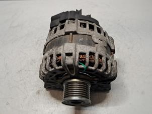 Gebruikte Alternator Nissan Qashqai (J11) 1.2 DIG-T 16V Prijs € 108,90 Inclusief btw aangeboden door De Jonghe Recuparts