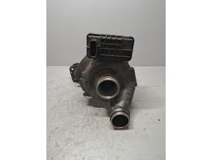 Gebruikte G-lader Mercedes S (W221) 3.0 S-350 BlueTec 24V Prijs € 363,00 Inclusief btw aangeboden door De Jonghe Recuparts