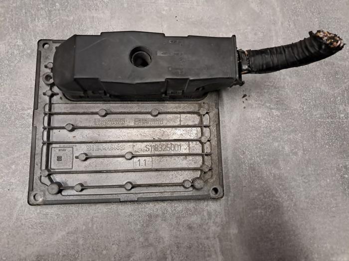 Gebruikte Computer Motormanagement Ford Fiesta 5 (JD/JH) 1.25 16V Prijs € 121,00 Inclusief btw aangeboden door De Jonghe Recuparts