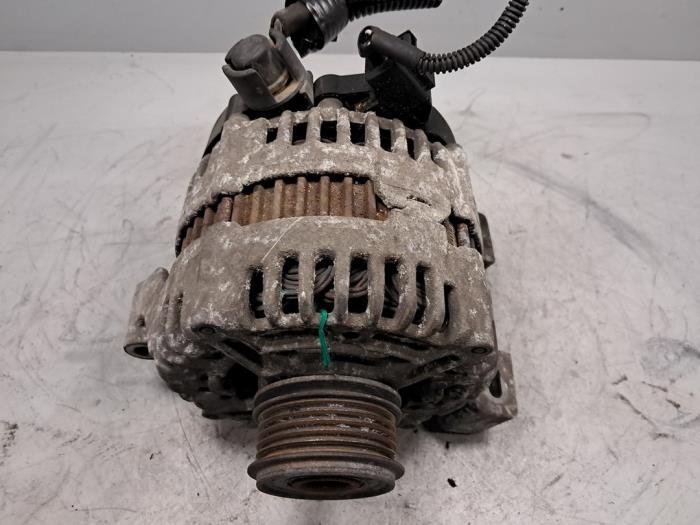 Gebruikte Dynamo Volvo S40 (MS) 2.4 20V Prijs € 90,75 Inclusief btw aangeboden door De Jonghe Recuparts