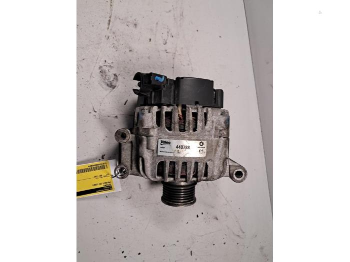 Gebruikte Dynamo Peugeot 207/207+ (WA/WC/WM) Prijs € 60,50 Inclusief btw aangeboden door De Jonghe Recuparts