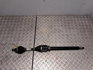 Gebruikte Steekas rechts-voor Volvo V60 I (FW/GW) 2.4 D6 20V Plug-in Hybrid AWD Prijs € 108,90 Inclusief btw aangeboden door De Jonghe Recuparts