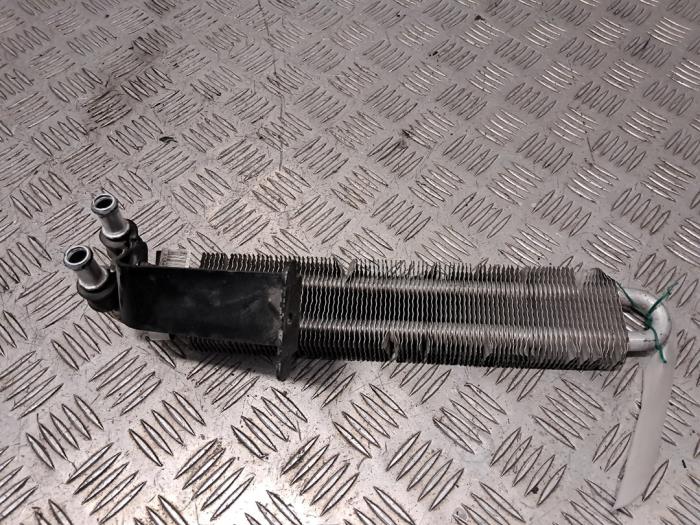 Gebruikte Radiateur Volvo V60 I (FW/GW) 2.4 D6 20V Plug-in Hybrid AWD Prijs € 60,50 Inclusief btw aangeboden door De Jonghe Recuparts