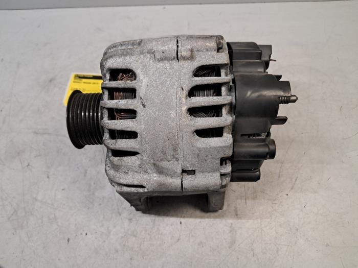 Gebruikte Dynamo Renault Megane III Berline (BZ) 1.5 dCi 105 Prijs € 90,75 Inclusief btw aangeboden door De Jonghe Recuparts