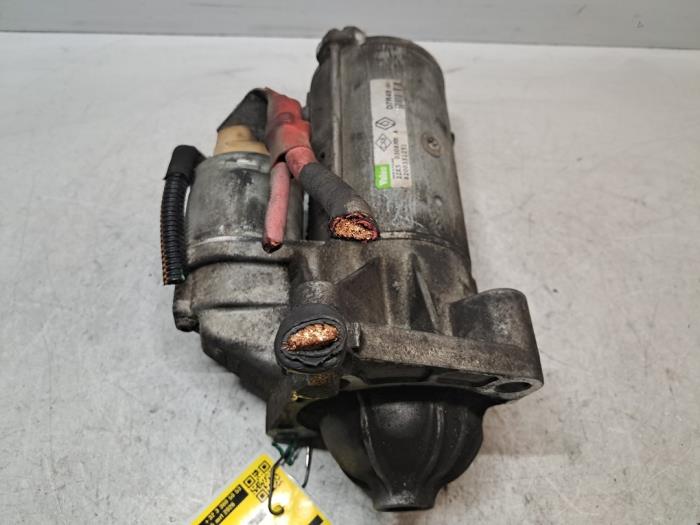 Gebruikte Startmotor Renault Scénic III (JZ) 1.9 dCi Prijs € 48,40 Inclusief btw aangeboden door De Jonghe Recuparts