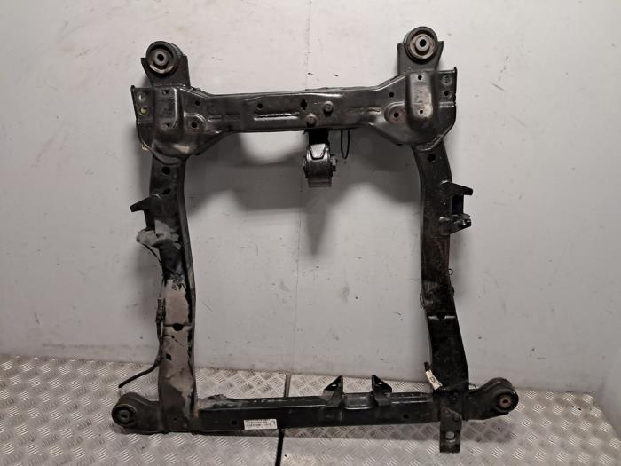Gebruikte Subframe Opel Astra J Sports Tourer (PD8/PE8/PF8) 1.6 CDTI 16V Prijs € 211,75 Inclusief btw aangeboden door De Jonghe Recuparts