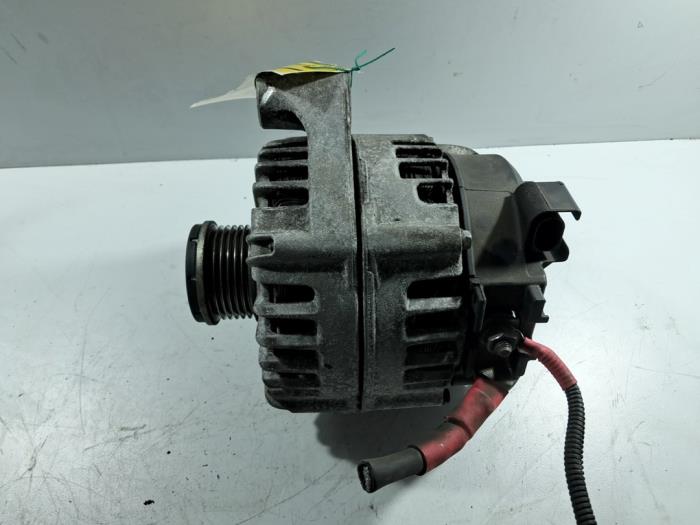 Gebruikte Dynamo BMW 1 serie (F20) 116d 1.6 16V Efficient Dynamics Prijs € 90,75 Inclusief btw aangeboden door De Jonghe Recuparts