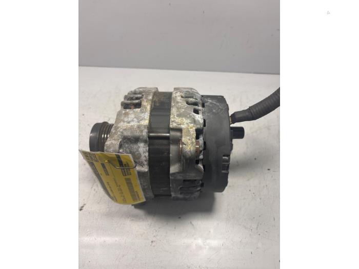 Gebruikte Dynamo Mercedes A (W176) 1.6 A-180 16V Prijs € 108,90 Inclusief btw aangeboden door De Jonghe Recuparts