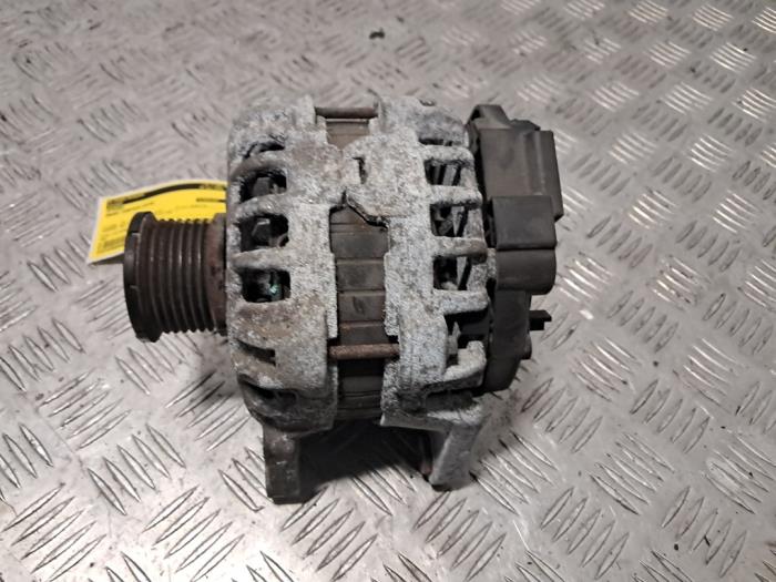 Gebruikte Alternator Smart Forfour (453) 1.0 12V Prijs € 72,60 Inclusief btw aangeboden door De Jonghe Recuparts