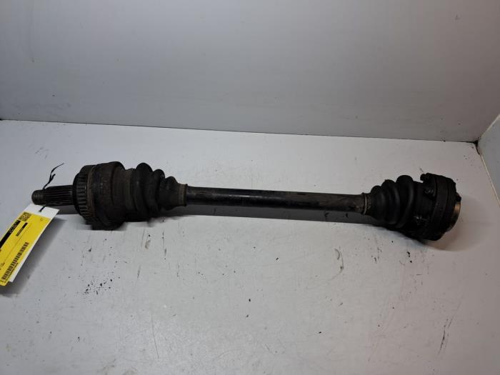 Gebruikte Aandrijfas links-voor BMW Z3 Roadster (E36/7) 1.9 Prijs € 151,25 Inclusief btw aangeboden door De Jonghe Recuparts