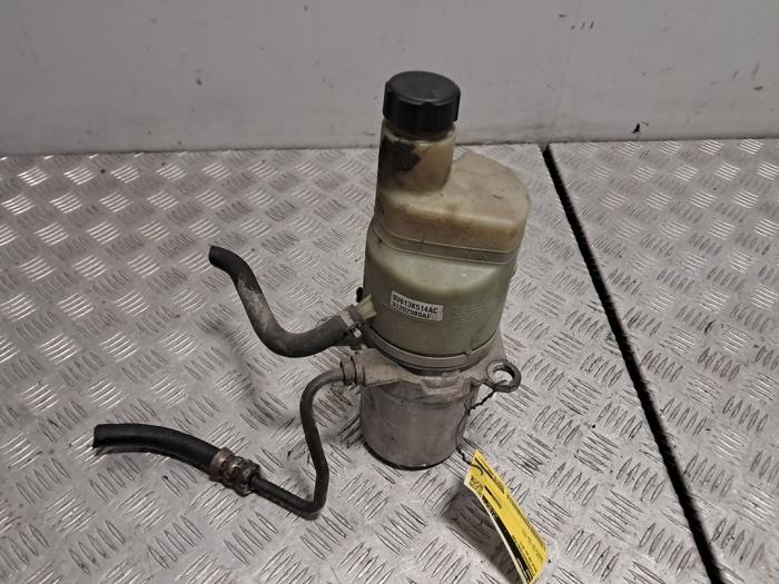Gebruikte Stuurpomp Volvo V50 (MW) 2.0 D3 20V Prijs € 151,25 Inclusief btw aangeboden door De Jonghe Recuparts