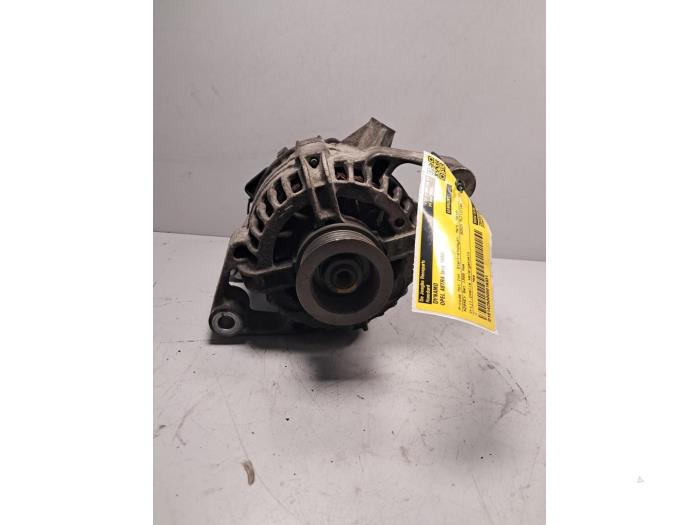 Gebruikte Dynamo Opel Astra G (F08/48) Prijs € 60,50 Inclusief btw aangeboden door De Jonghe Recuparts
