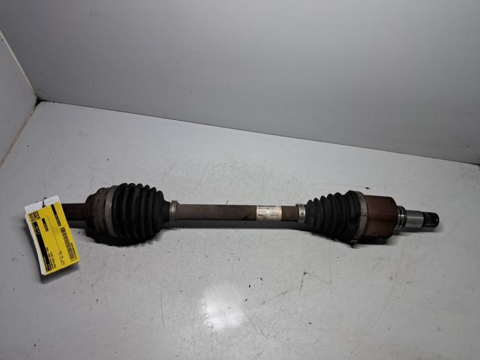 Gebruikte Steekas links-voor Ford Fiesta 6 (JA8) 1.0 SCI 12V 80 Prijs € 121,00 Inclusief btw aangeboden door De Jonghe Recuparts