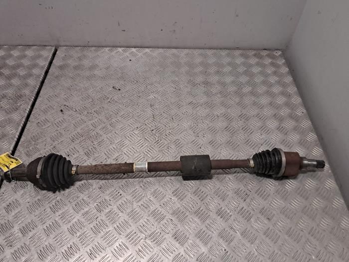 Gebruikte Steekas rechts-voor Ford Fiesta 7 1.0 EcoBoost 12V Hybrid 125 Prijs € 151,25 Inclusief btw aangeboden door De Jonghe Recuparts