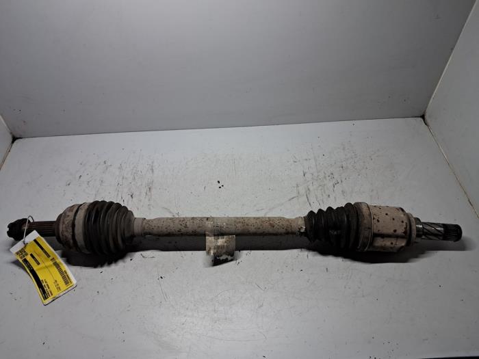 Gebruikte Steekas links-voor Renault Kangoo/Grand Kangoo (KW) 1.6 16V Prijs € 108,90 Inclusief btw aangeboden door De Jonghe Recuparts