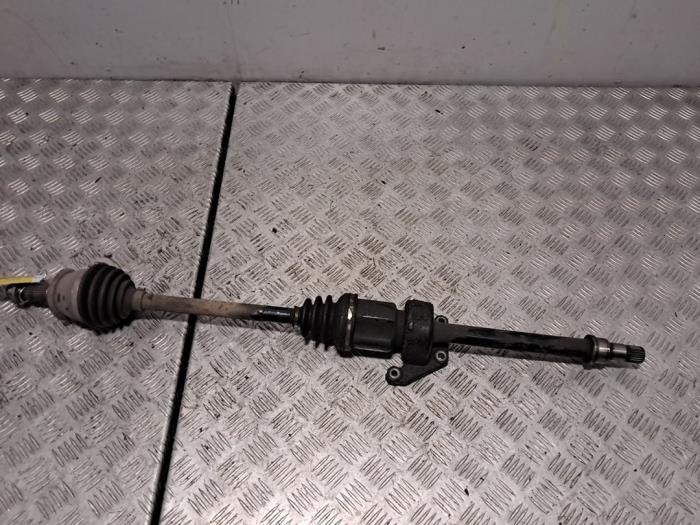 Gebruikte Steekas rechts-voor BMW Mini (R50/53) 1.6 16V Cooper S Prijs € 169,40 Inclusief btw aangeboden door De Jonghe Recuparts