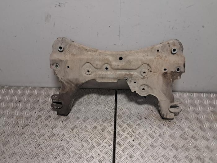 Gebruikte Subframe Mercedes Citan (415.6) 1.5 109 CDI Prijs € 151,25 Inclusief btw aangeboden door De Jonghe Recuparts