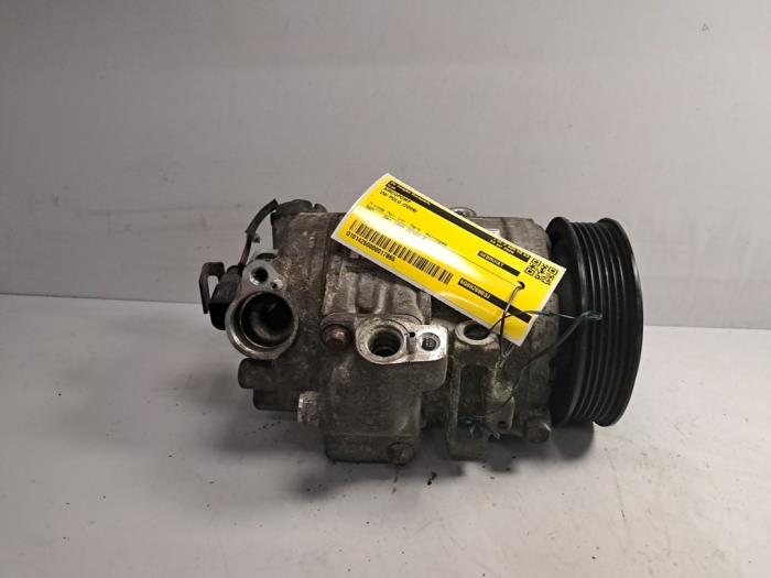 Gebruikte Aircopomp Volkswagen Polo IV (9N1/2/3) 1.2 Prijs € 151,25 Inclusief btw aangeboden door De Jonghe Recuparts
