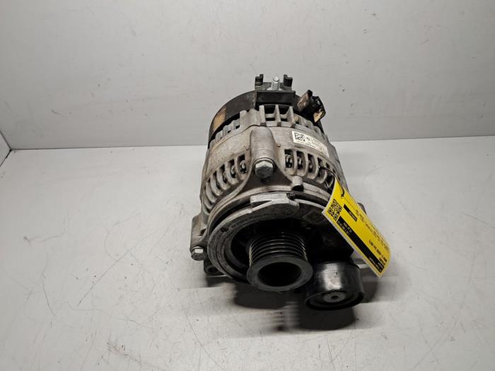 Gebruikte Dynamo BMW 2 serie Gran Coupe (F44) 218i 1.5 TwinPower Turbo 12V Prijs € 151,25 Inclusief btw aangeboden door De Jonghe Recuparts