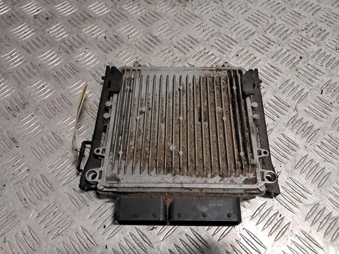 Gebruikte Computer Motormanagement Mercedes CLS (C219) 320 CDI 24V Prijs € 272,25 Inclusief btw aangeboden door De Jonghe Recuparts