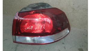 Gebruikte Achterlicht rechts Volkswagen Golf Prijs € 28,00 Margeregeling aangeboden door Autosloopexpert
