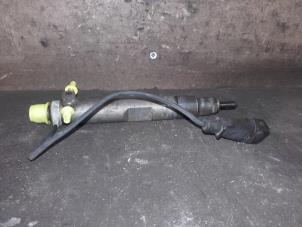 Gebruikte Verstuiver (diesel) Volvo V70 (SW) 2.5 D Prijs € 48,00 Margeregeling aangeboden door Autosloopexpert