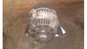 Gebruikte Dynamo Peugeot 106 I 1.1 i XN,XR,XT Prijs € 28,00 Margeregeling aangeboden door Autosloopexpert