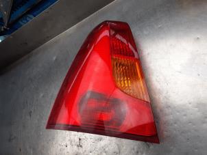 Gebruikte Achterlicht links Dacia Logan (LS) 1.6 Prijs € 20,00 Margeregeling aangeboden door Autosloopexpert