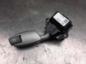 Gebruikte Tempomaat Bediening BMW 7-Serie Prijs € 20,00 Margeregeling aangeboden door Autosloopexpert