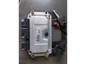 Gebruikte Contactslot + computer Peugeot 307 Break (3E) 1.6 16V Prijs € 80,00 Margeregeling aangeboden door Autosloopexpert