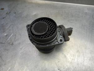 Gebruikte Luchtmassameter Kia Cerato 2.0 CRDi 16V Prijs € 20,00 Margeregeling aangeboden door Autosloopexpert