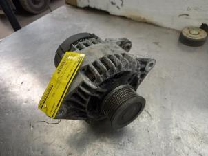 Gebruikte Alternator Fiat Doblo Cargo (223) 1.9 JTD Multijet Prijs € 28,00 Margeregeling aangeboden door Autosloopexpert
