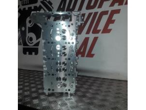 Gereviseerde Cilinderkop Mercedes E (W212) E-200 CDI 16V BlueEfficiency,BlueTEC Prijs € 605,00 Inclusief btw aangeboden door EU Engines & Parts BV