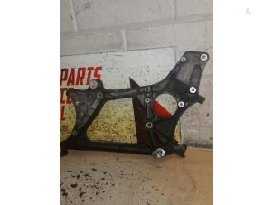 Gebruikte Dynamosteun onder Mercedes C (W204) 2.2 C-200 CDI 16V BlueEFFICIENCY Prijs € 40,00 Margeregeling aangeboden door EU Engines & Parts BV