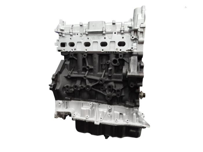 Motor van een Ford Transit Custom 2.0 TDCi 16V Eco Blue 170 2023