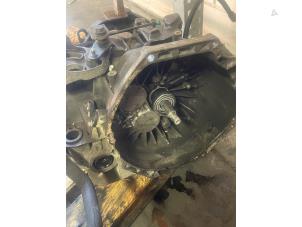 Gebruikte Versnellingsbak Mercedes Vito (447.6) 1.6 111 CDI 16V Prijs € 850,00 Margeregeling aangeboden door EU Engines & Parts BV