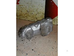 Gebruikte Hitteschild uitlaat Ford Transit Custom 2.0 TDCi 16V Eco Blue 105 Prijs € 30,00 Margeregeling aangeboden door EU Engines & Parts BV