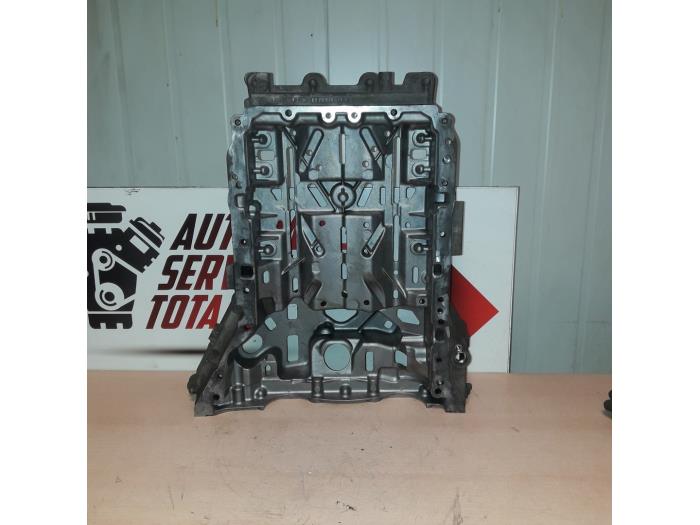 Gebruikte Carterpan Mercedes C (W205) C-200d 2.2 16V Prijs € 75,00 Margeregeling aangeboden door EU Engines & Parts BV