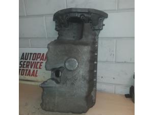 Gebruikte Carterpan Mercedes Sprinter 3t (903) 313 CDI 16V Prijs € 75,00 Margeregeling aangeboden door EU Engines & Parts BV