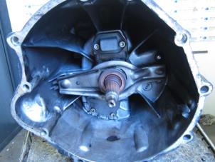 Gebruikte Versnellingsbak Volkswagen LT II 28/31/35 2.5 TDi Prijs € 300,00 Margeregeling aangeboden door EU Engines & Parts BV