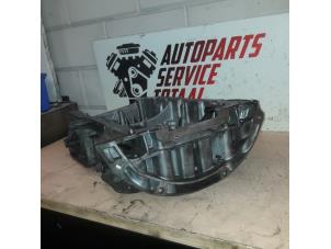 Gebruikte Carterpan Renault Trafic New (JL) 2.0 dCi 16V 115 Prijs € 100,00 Margeregeling aangeboden door EU Engines & Parts BV