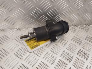 Gebruikte Thermostaat Mercedes C Sportcoupé (C203) 1.8 C-200K 16V Prijs € 15,00 Margeregeling aangeboden door EU Engines & Parts BV