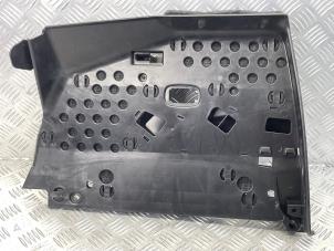 Gebruikte Dashboard deel Mercedes E (C238) Prijs € 40,00 Margeregeling aangeboden door EU Engines & Parts BV