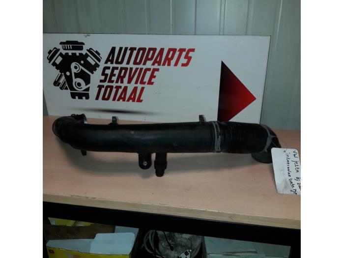 Gebruikte Intercooler Buis Volkswagen Golf V (1K1) 1.9 TDI Prijs € 42,35 Inclusief btw aangeboden door EU Engines & Parts BV