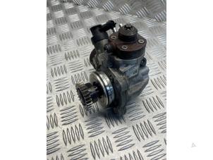 Gebruikte Brandstofpomp Mechanisch Landrover Range Rover Sport (LW) 4.4 SDV8 32V Prijs € 275,00 Margeregeling aangeboden door EU Engines & Parts BV