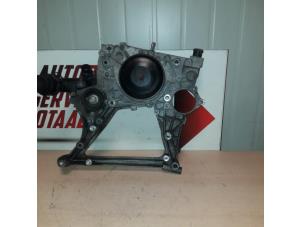 Gebruikte Dynamosteun onder Mercedes C Estate (S205) C-220 CDI BlueTEC, C-220 d 2.2 16V Prijs € 75,00 Margeregeling aangeboden door EU Engines & Parts BV