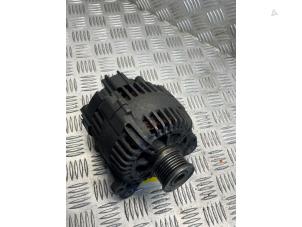 Gebruikte Dynamo Volkswagen Crafter 2.0 TDI Prijs € 75,00 Margeregeling aangeboden door EU Engines & Parts BV