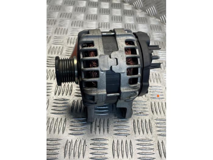 Gebruikte Dynamo Renault Megane IV Estate (RFBK) 1.6 Energy dCi 130 Prijs € 100,00 Margeregeling aangeboden door EU Engines & Parts BV