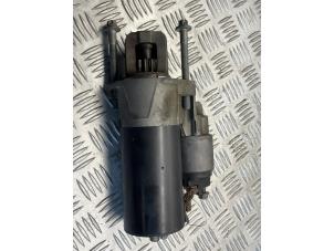 Gebruikte Startmotor Mercedes Sprinter 3,5t (906.73) 319 CDI, BlueTEC V6 24V Prijs € 50,00 Margeregeling aangeboden door EU Engines & Parts BV